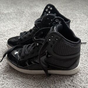 Pastry Black Patent High-Top Sneakers for Kids